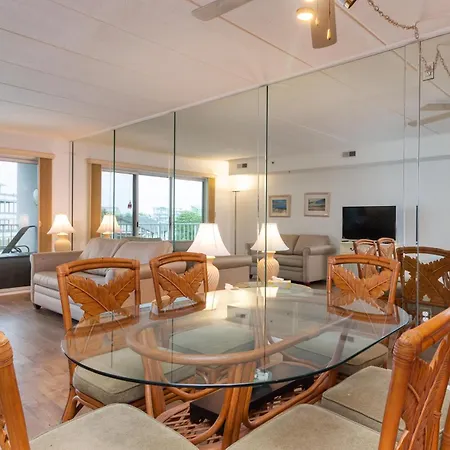 Triton'S Trumpet Treat Holiday home