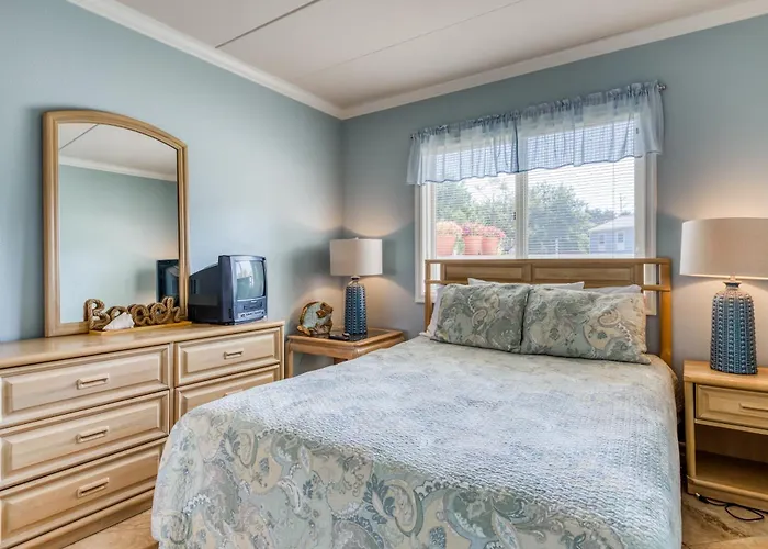 Triton's Trumpet Treat Apartment